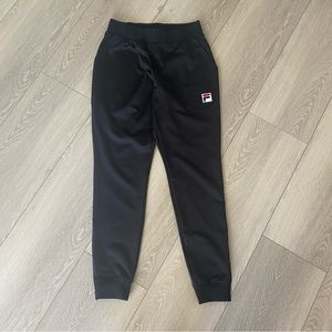 Fila joggers